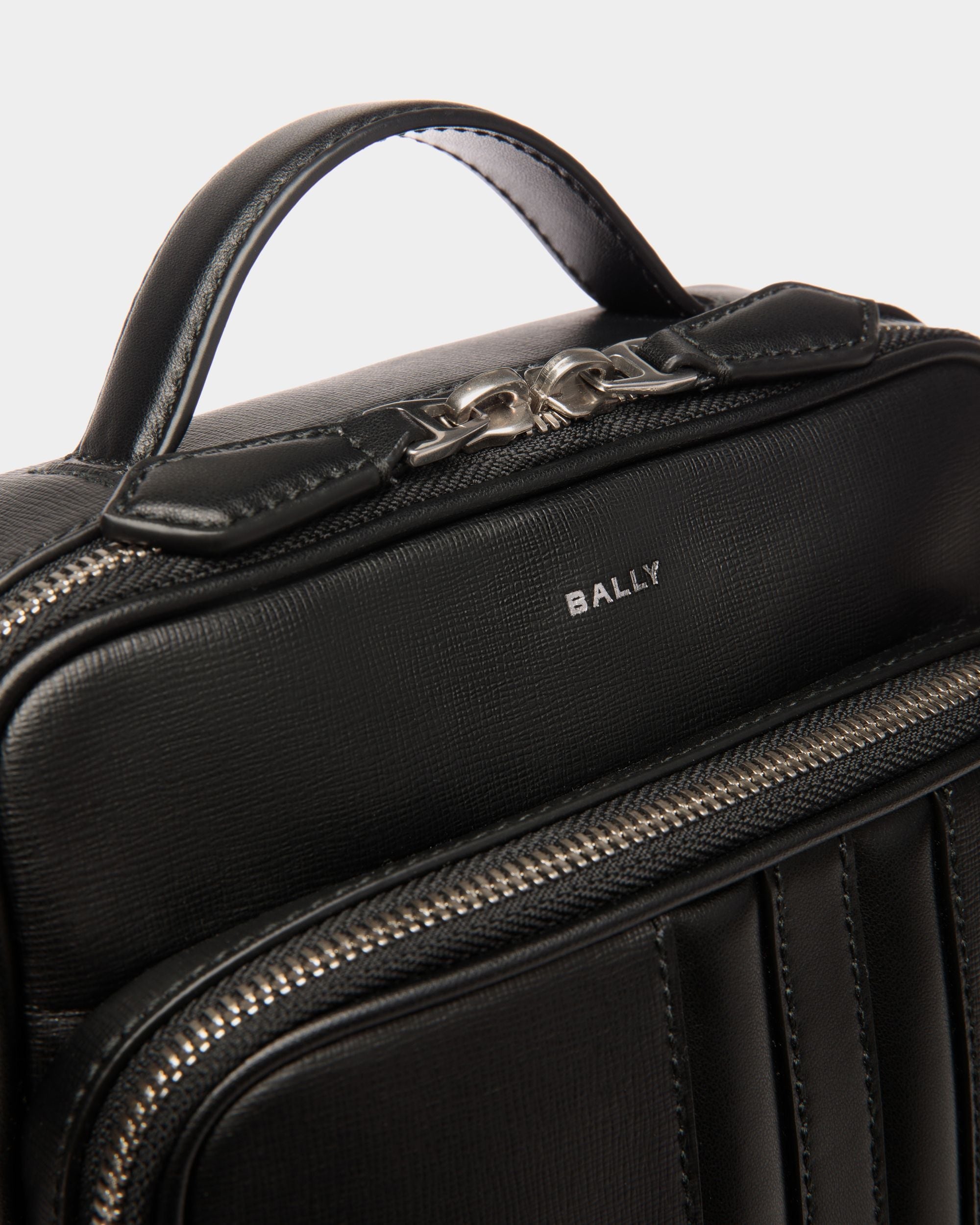 Mythos Umhängetasche Aus Recyceltem Leder In Schwarz - Herren - Bally - 05