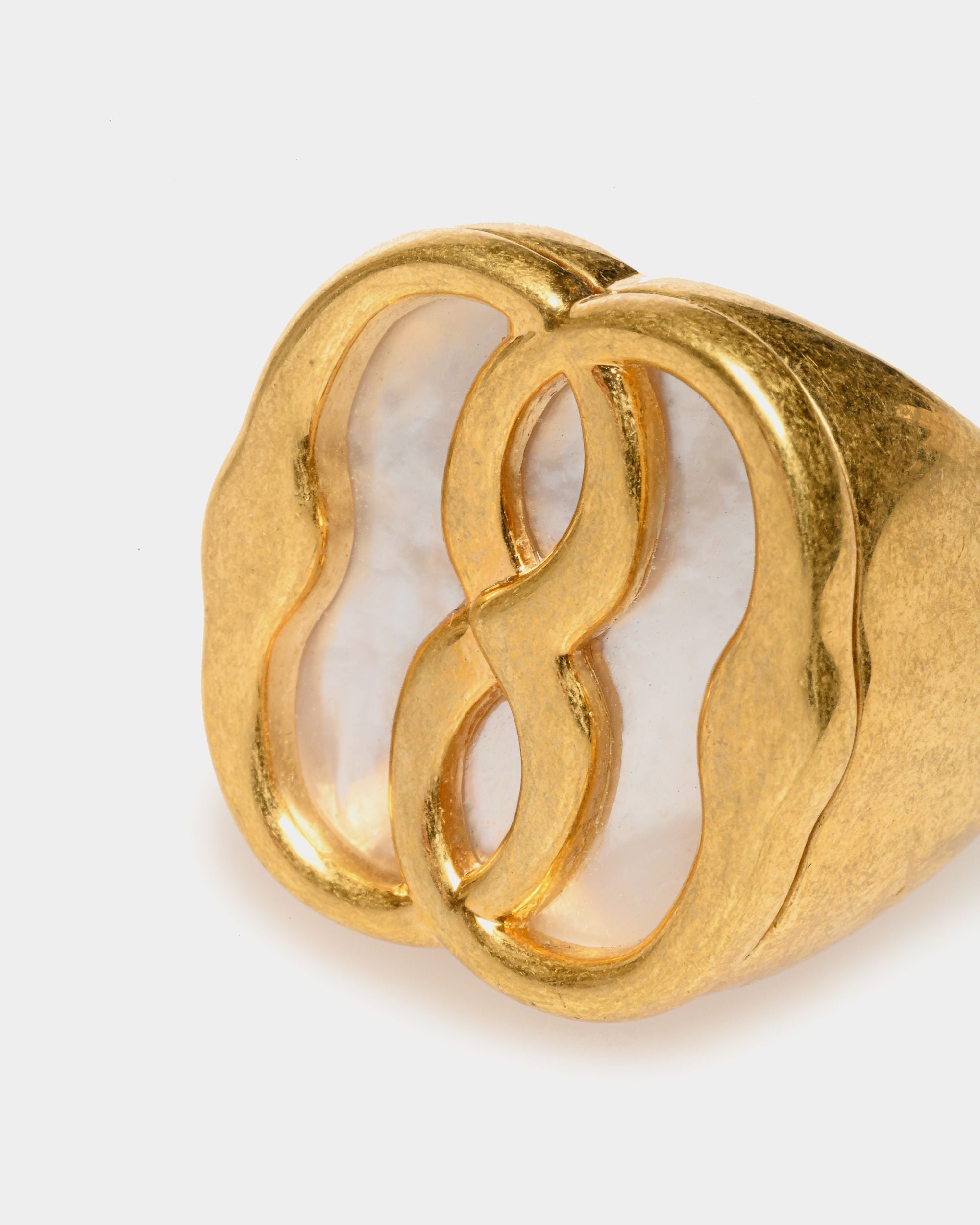 Emblem Ring Gehämmert Goldfarben - Damen - Bally - 02